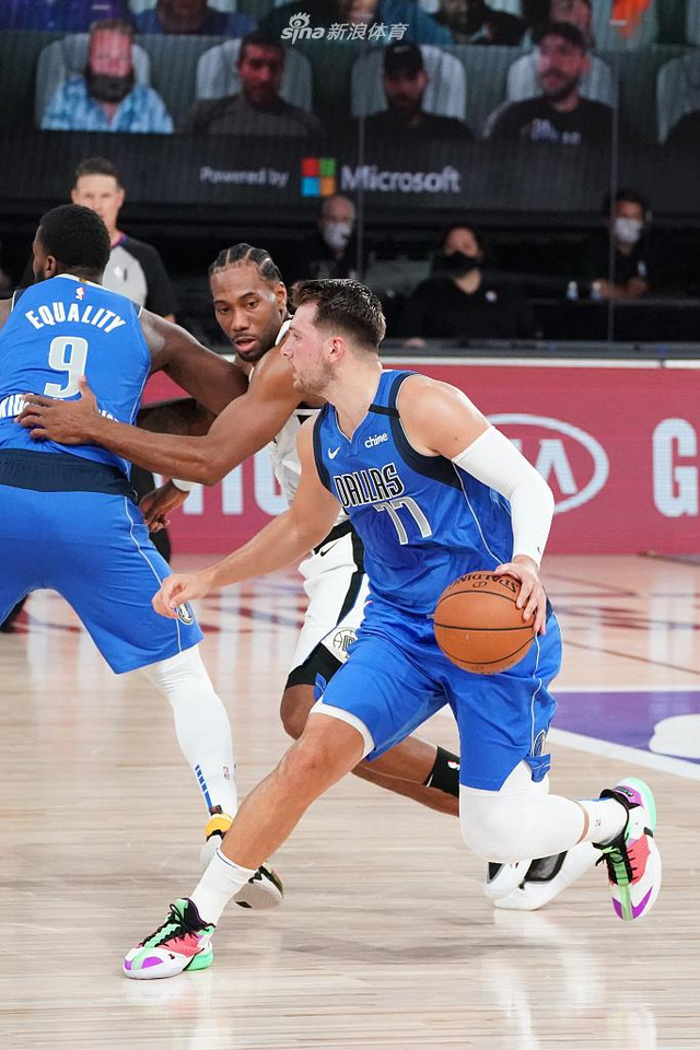 在另一场半 在另一场半